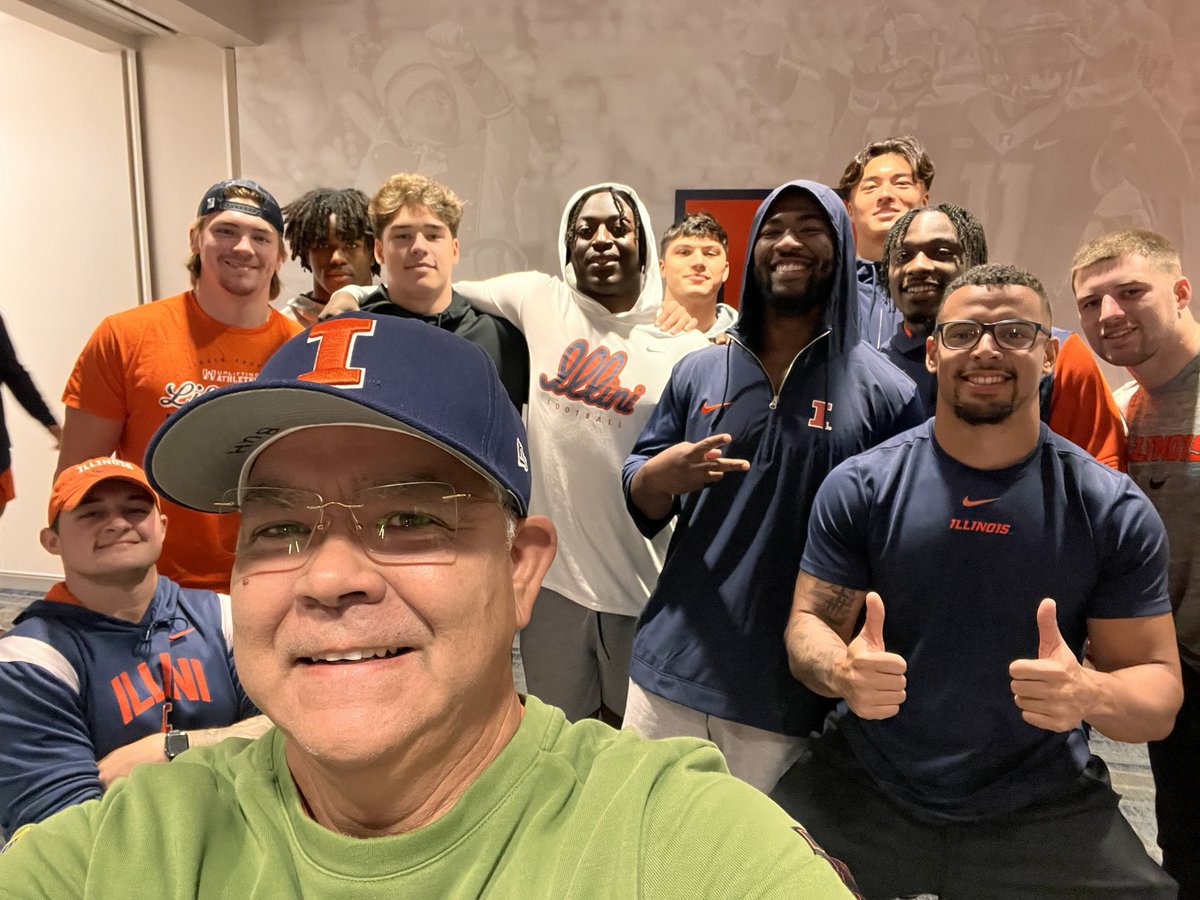 Andy Buh (@coachabuh) on Twitter photo The boys wanted to say what’s up! Miss you dudes! First day of pads tonight! <a href="/Juggs35/">Jake Hansen</a> <a href="/seany_cogs/">Sean Coghlan</a> <a href="/alecmceachern/">Alec McEachern</a> <a href="/KhalanTolson/">Khalan Tolson</a> <a href="/isaacdarkangelo/">Isaac Darkangelo</a> <a href="/Hart_cjEra/">C.J</a> #famILLy #LINEBACKERS The boys wanted to say what’s up! Miss you dudes! First day of pads tonight! <a href="/Juggs35/">Jake Hansen</a> <a href="/seany_cogs/">Sean Coghlan</a> <a href="/alecmceachern/">Alec McEachern</a> <a href="/KhalanTolson/">Khalan Tolson</a> <a href="/isaacdarkangelo/">Isaac Darkangelo</a> <a href="/Hart_cjEra/">C.J</a> #famILLy #LINEBACKERS