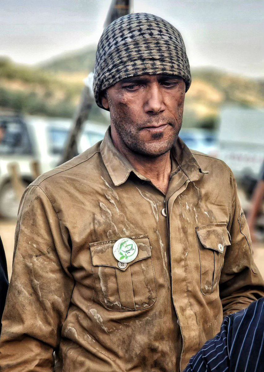 soma_kurdistan's tweet photo. سڵاو قارەمان ، سڵاو  شۆڕشگێر .

دڵنیابە بە ئومێدی تۆڵەوە دەژیین ، حەرامزادەین ئەمانەمان لەبیربچێتەوە ..

تا ئاگر بەرنەدەینە ژیان و ڕۆحی ئەوان و نەیانسوتێنینەوە ، بێگومانبن  ئەمە سەدبارە دەبێتەوە … https://t.co/DPzftMKier