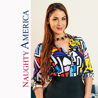 #NewProfilePic https://t.co/bkysdFxtru<a href="/tag/newprofilepic"class="tags">#NewProfilePic</a>