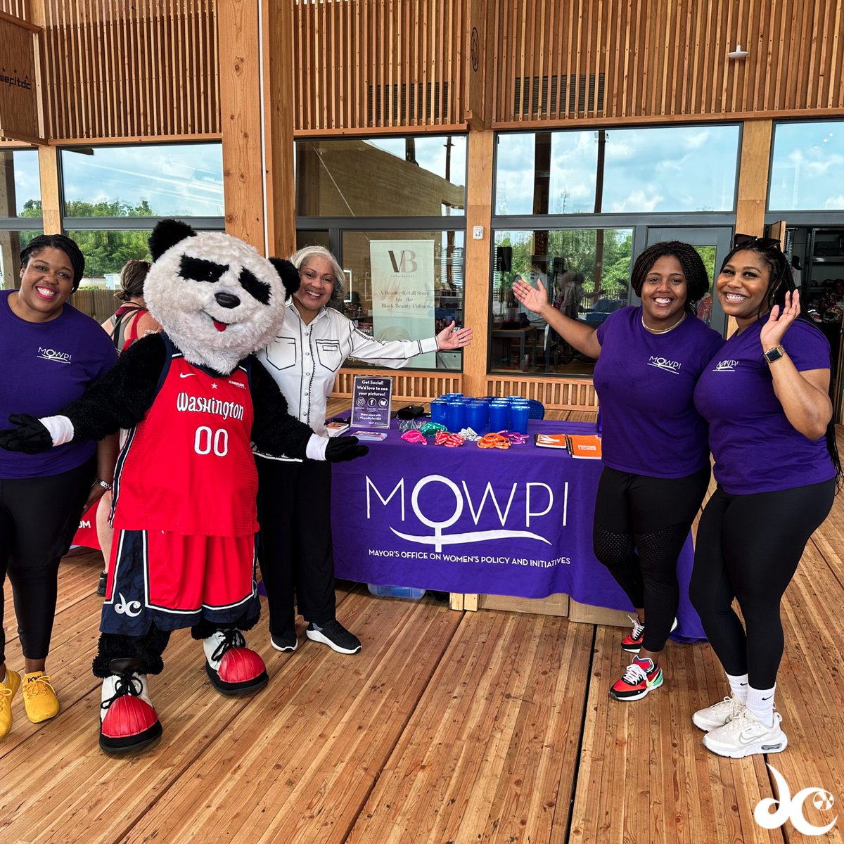 It’s not too late to participate in our Mystics Diaper Drive at Sycamore &amp; Oak! 

Donate diapers today and score 2 tickets to tomorrow’s Art of Women’s Health game at 3PM!