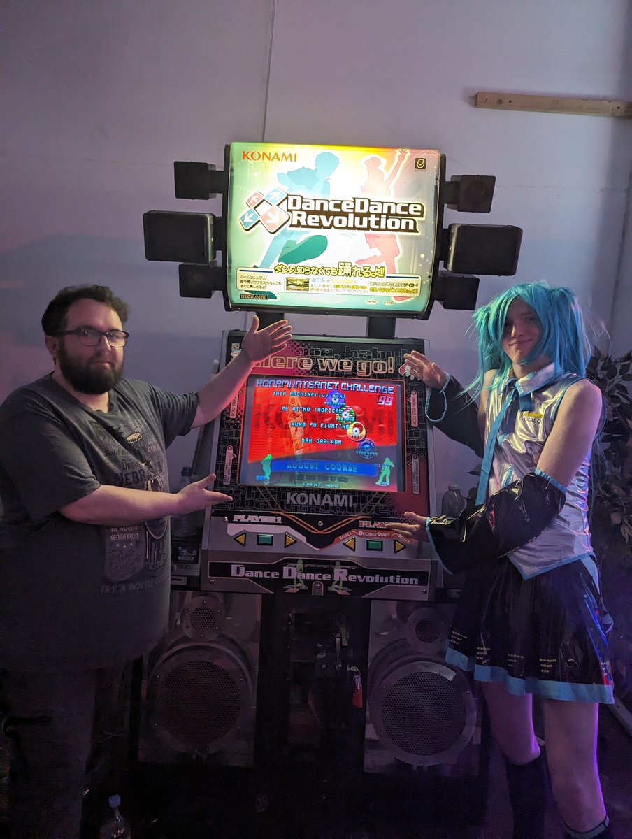 FreeplayC's tweet photo. Congrats to everyone who entered the Dancing Stage Euromix tournament - Konami's funkiest music game!
The best of the best are:
1). @besthouseintown
2). Mercury
3). Itsonlydano
#DanceMat #Retrogaming #FridayNightFunkin #FNF #OSU #DancingStage #SSR https://t.co/ZkVCCX9jsu