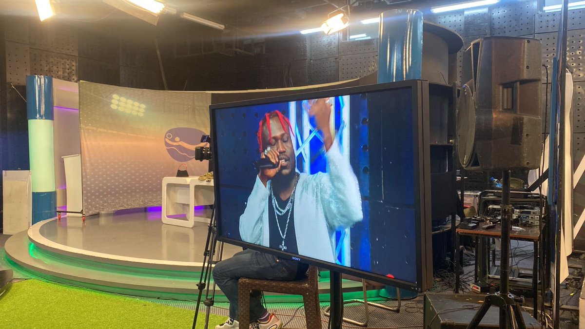 ten_ballz's tweet photo. As promised i am bringing you all the flavor and goodness on @ktnhome_ Iwake show right about now, how you liking the performance so far? #MineAlone #TenBallz https://t.co/pkFrUQL8Aq