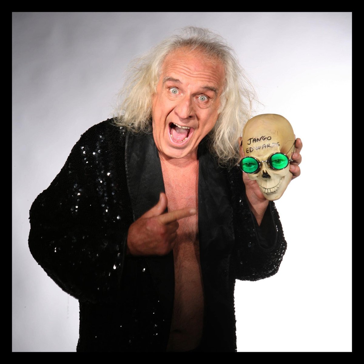 SisklarkKent's tweet image. RIP #Jango