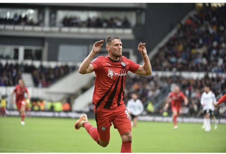 Charlie Wyke.. ❤️