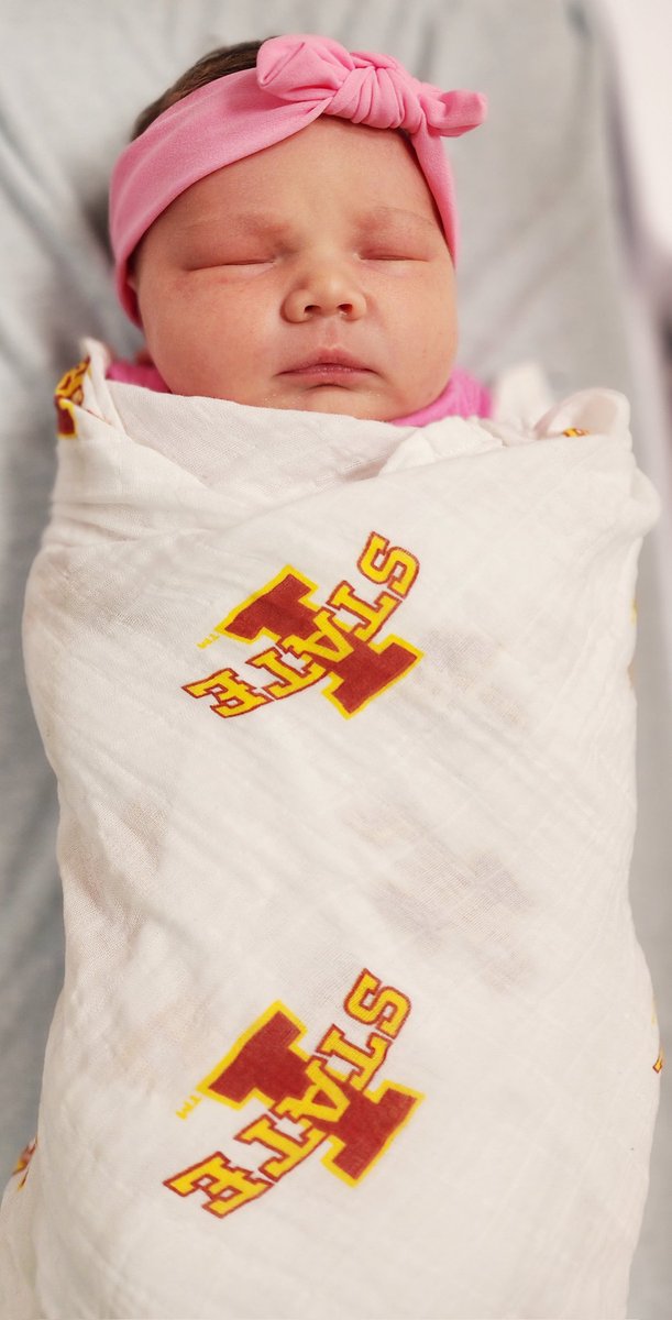 JA_Terrell's tweet photo. Got our future 2041 Cyclone Womens Basketball player in the works #cyclones #iowastate https://t.co/YNo9enmxks