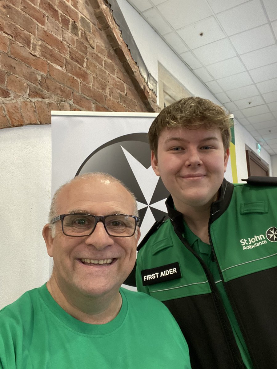 JamesJimCarver's tweet photo. Many thanks to @asda for the warm welcome today at your Worcester store, when we were fundraising for @SJAWorcesterASU @stjohnambulance Thanks also to all the kind members of the public for your generosity and support. https://t.co/y0Z0pm2TyL