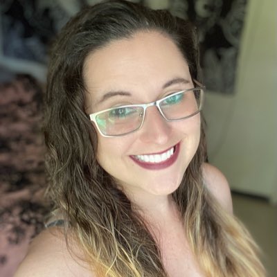 grlystroff518's tweet photo. #NewProfilePic https://t.co/SwMKltkcd8