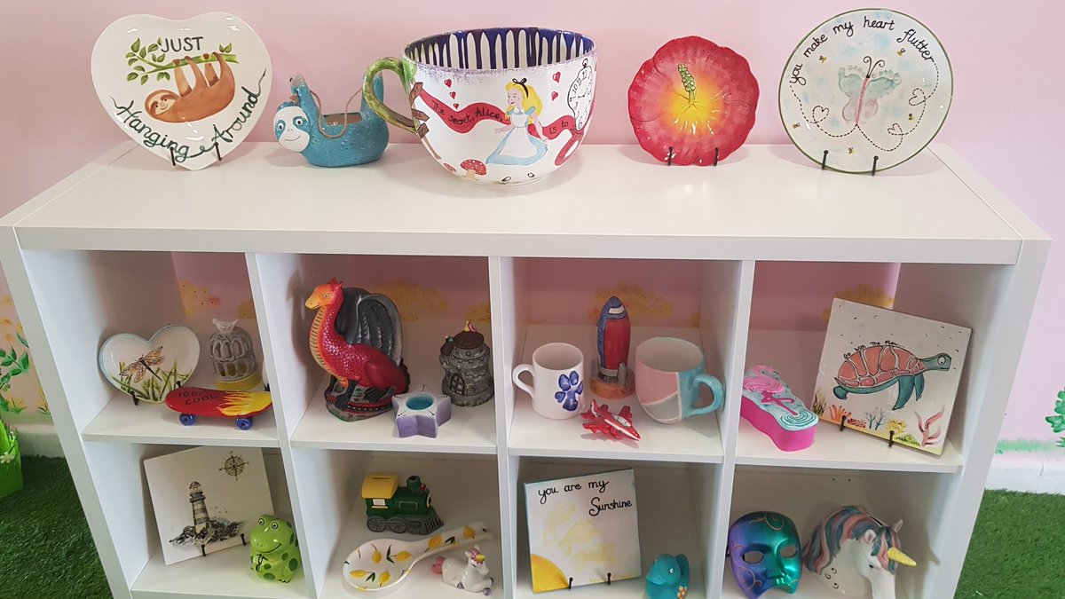 Enjoy an evening of Pottery Painting while you relax, unwind and socialise. 

eventbrite.com/e/pottery-pain…