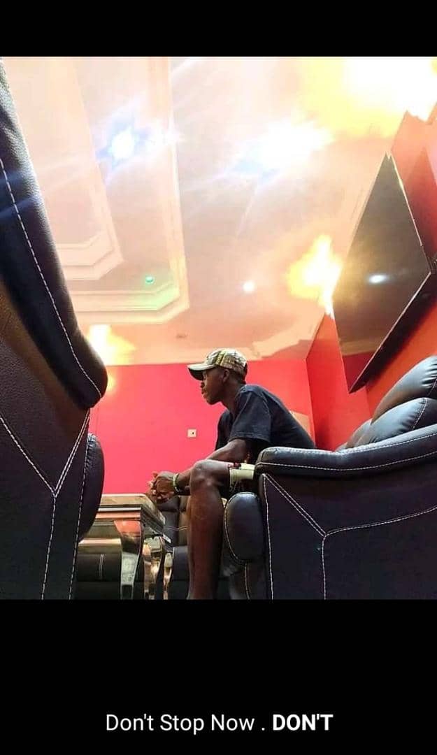 AustinsSolar's tweet image. A Day At the Office

#BBNaija At 22 
#Trending