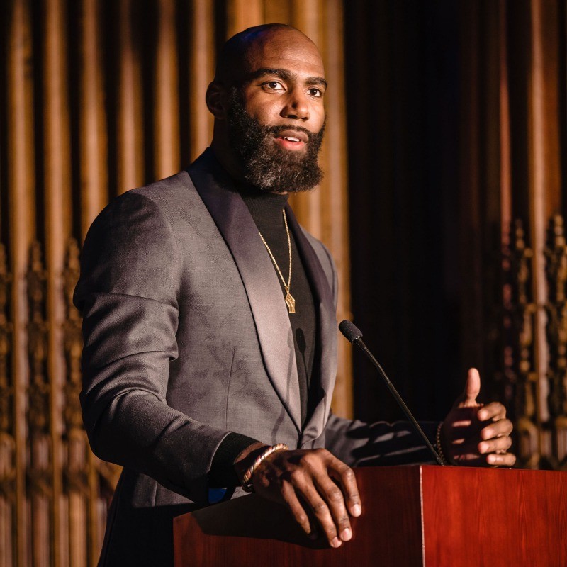 TheMJFoundation's tweet photo. Celebrating Black Business Month is a
tribute to the brilliance and tenacity of Black-owned
businesses, enriching communities and inspiring
generations.
#blackbusiness #blackownedbusinesses #tmjf
#themalcolmjenkinsfoundation #blackbusinessmonth https://t.co/TVLuCtfJaI