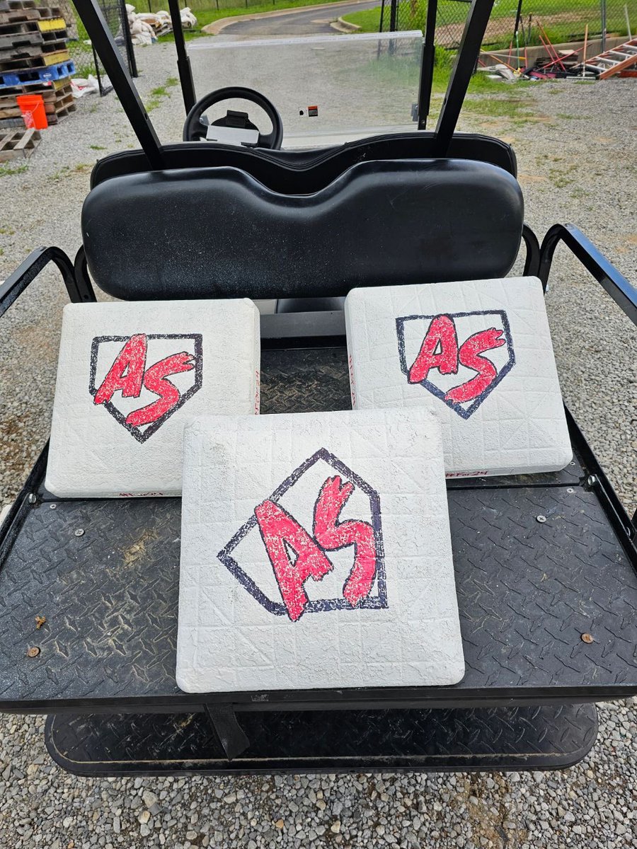 Thrillville Thrillbillies tweet media