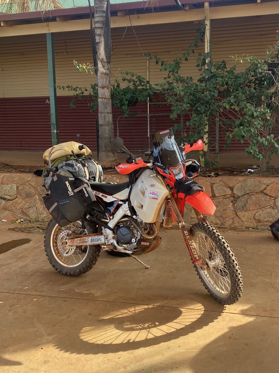 Darren Hawley tweet media