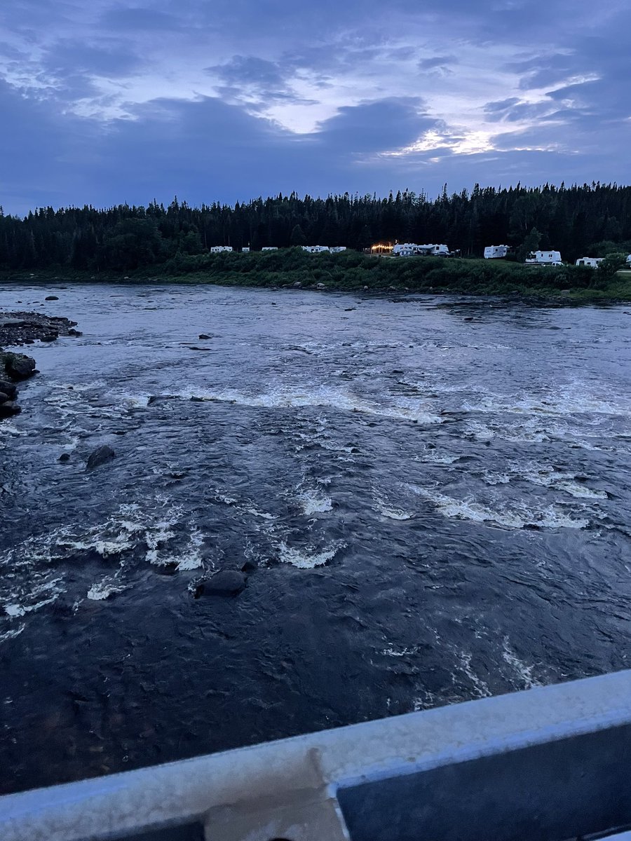YstoneYstone's tweet photo. A visit to #BigFalls #Cormack #nlwx https://t.co/HbnnSKLxyx