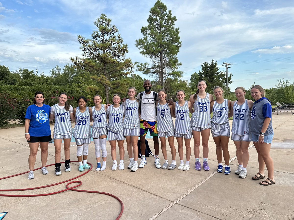 ValSportsMom tweet media