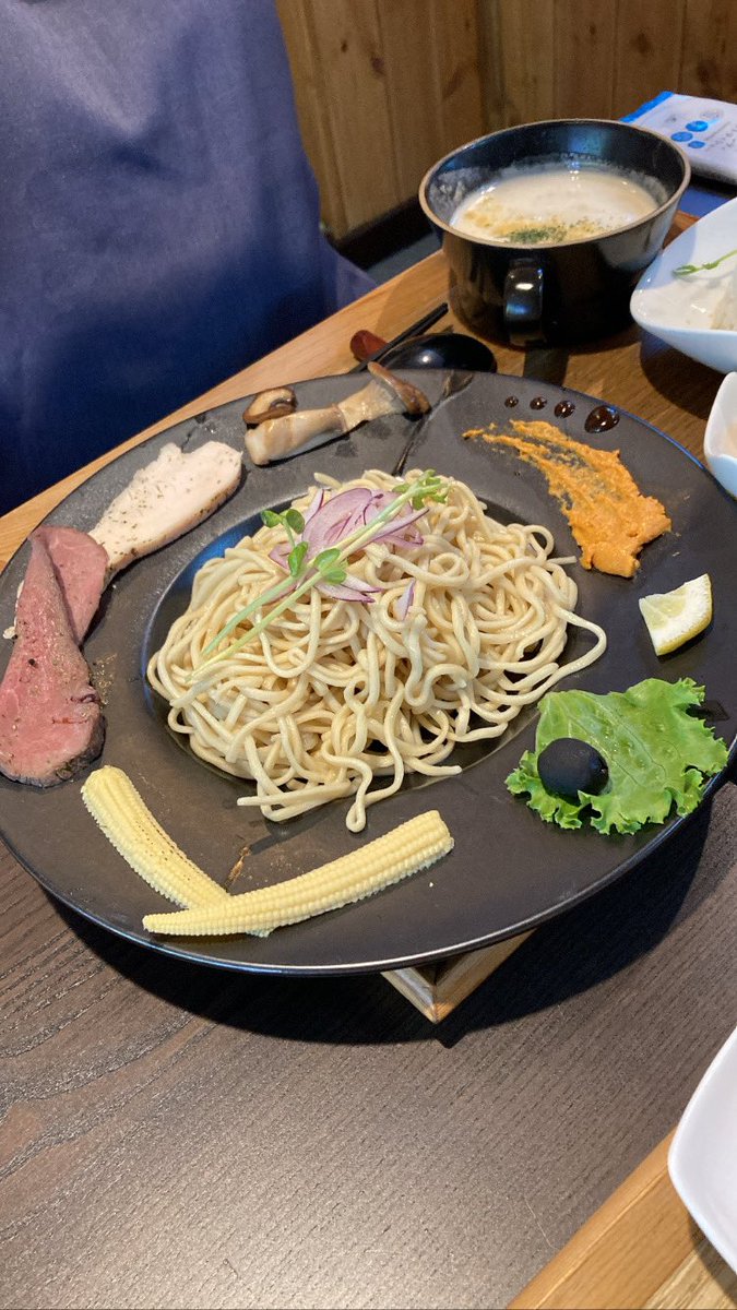 sexy_green310's tweet photo. フレンチラーメンの店
MATOYA
フレンチトマトラーメン
トリュフ薫る濃厚つけそば
龍ケ崎市寺後
#MATOYA
#matoya
#フレンチラーメン
#トリュフ薫る濃厚つけsoba
#フレンチトマトラーメン
#龍ケ崎市寺後 https://t.co/xErDMQ5FLY