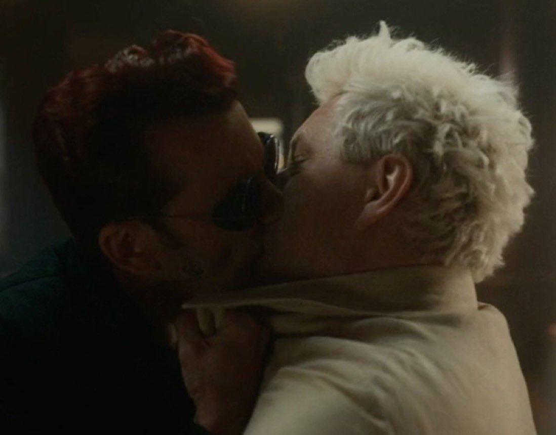 shitomens's tweet photo. nothing more sad than two people in love who desperately want to be together but don't know how to get there https://t.co/Uo1kJBBbRd