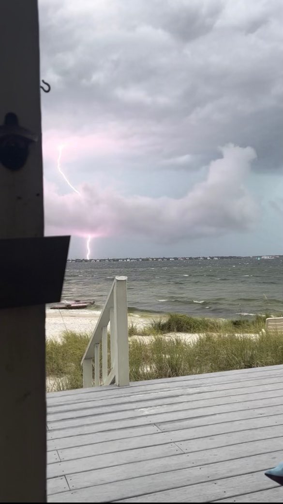 MargaretOrr's tweet photo. It’s storming in Pensacola!  Look at this lightning pic I just got from Rosie Varisco!  Crazy!  @wdsu #flwx #athebeach https://t.co/3LBJ8XJ7C1