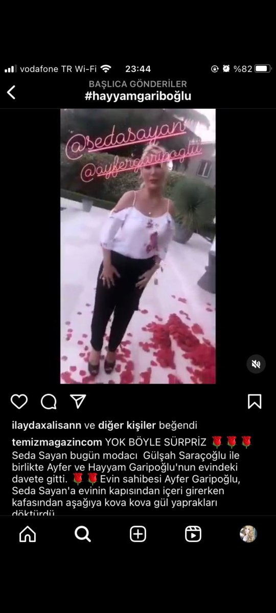 ucankayisilar44's tweet photo. seda sayan ve gülşah saraçoğlu da bu aileyle epey yakınlar. öyle ki münevver karabulut cinayetinde hapis cezası alan hayyam garipoğlu'nun eşi seda sayan'ın başından aşağıya güller döküyor. gülşah saraçoğlu ve hayyam &amp; ayfer garipoğlu çifti de birlikte bir doğum gününe katılıyor. https://t.co/EubcjdTzvD