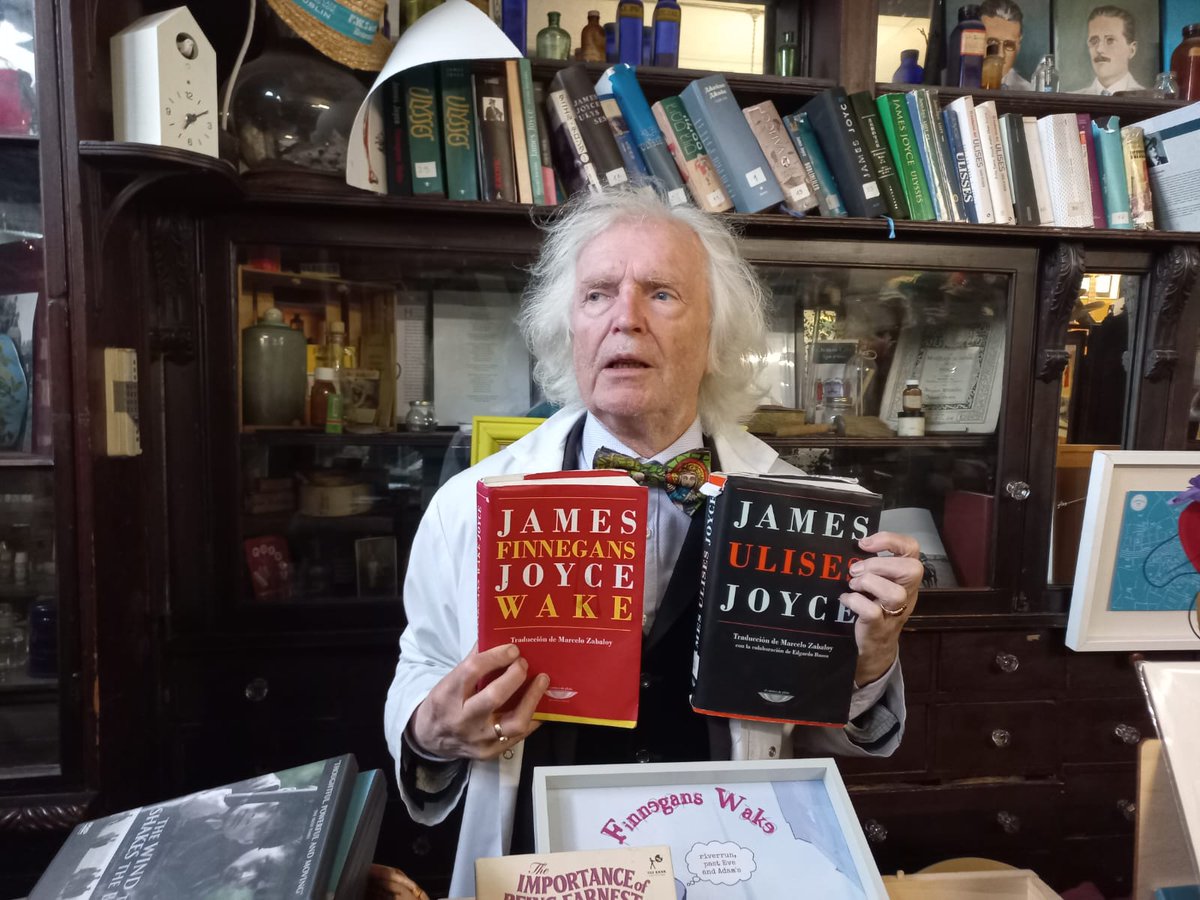 Mandan saludos desde Sweny's Pharmacy