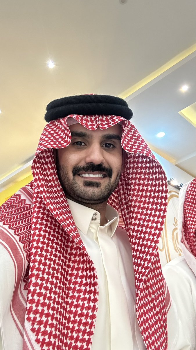 AA_aa11996's tweet photo. #راكان_بن_ملهي #محمد_الزعيزعي 
 
من اجمل واطيب القلوب الي شفناهم في معرض العطور🤍 https://t.co/hxcQDv8p5F