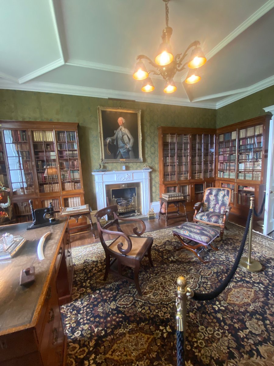 S_Atkinson01's tweet photo. Great visit to Dunvegan Castle on the Isle of Sky the other day, surrounded by some splendid antiques. 

So fortunate and Blessed to work in this fascinating industry.

#antiques #furniture #interiors #interiordesign #Victorian #Georgian #castle #Scotland https://t.co/Bhni3FSAKD