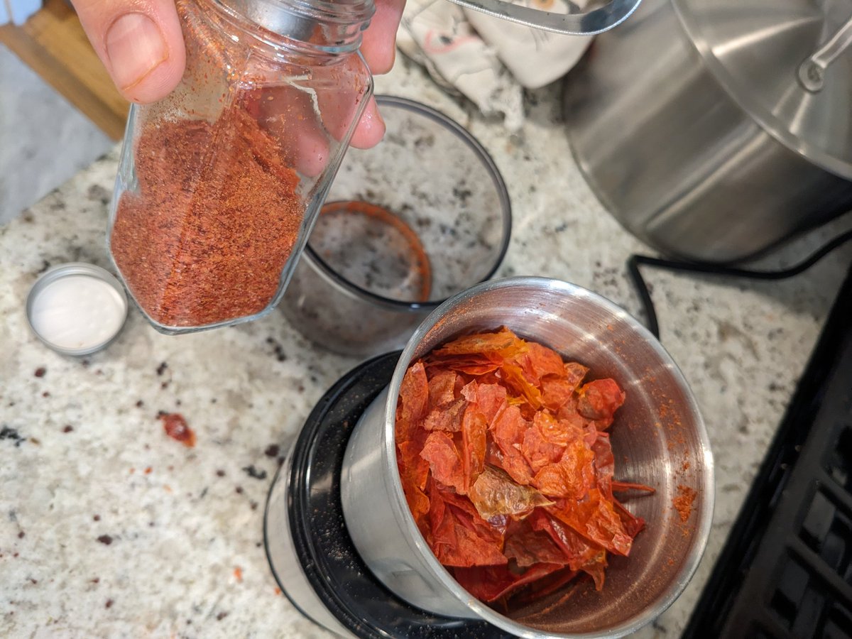 LysergCooks's tweet photo. Canned some tomatoes today and dried out the skins in the microwave to make some tomato powder. Not sure what I'm going to use it on. https://t.co/jNiBWP1vbN