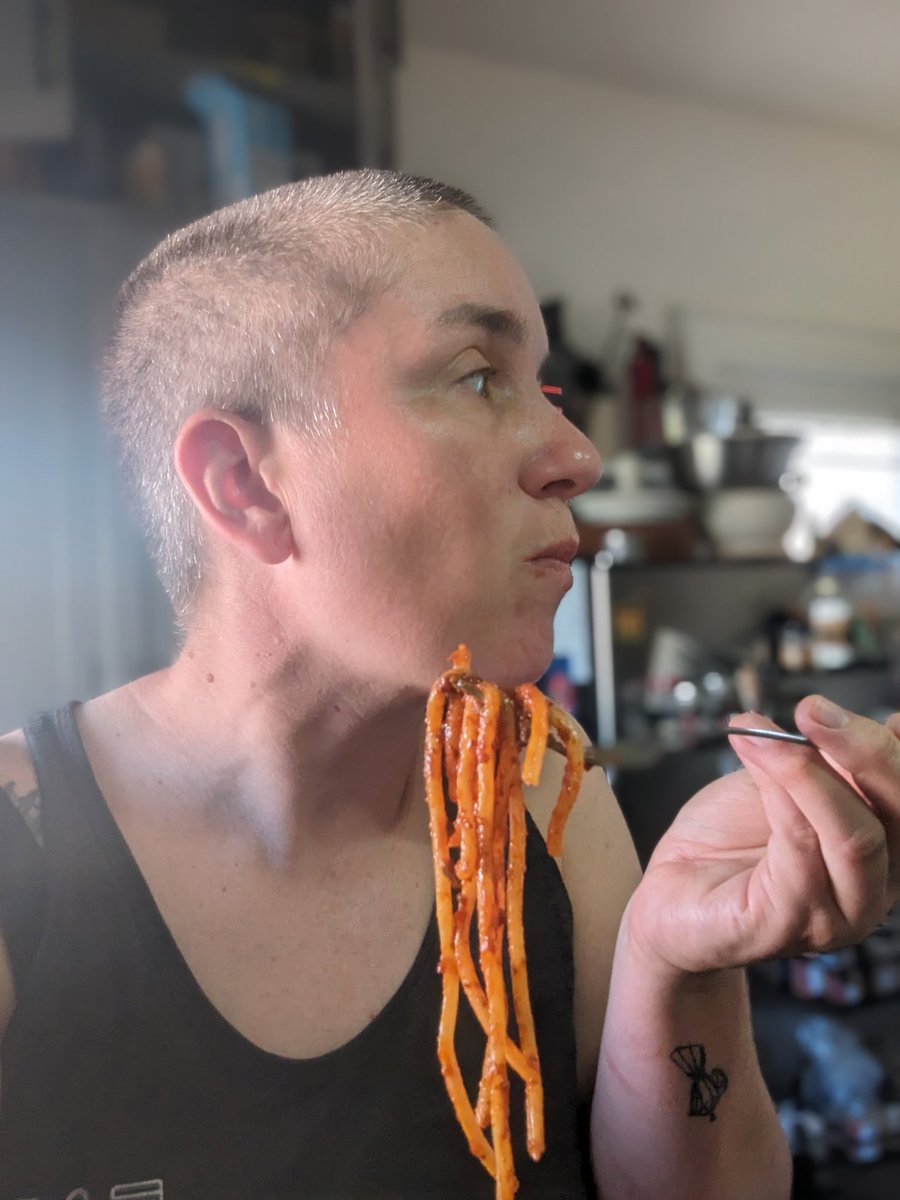what do you bring to the potluck for a strip club you worked at over 20 years ago? i'm going with vegan puttanesca. faux anchovy paste is a @juliatausch recipe!!