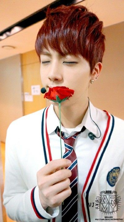 SKJROOKIE's tweet photo. rose boy 🌹 https://t.co/q0cmndzxyq