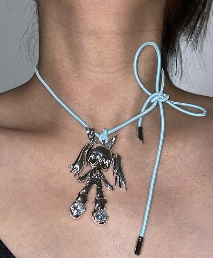 absolutely obsessed with these chromatic accessories from lovemetal ★