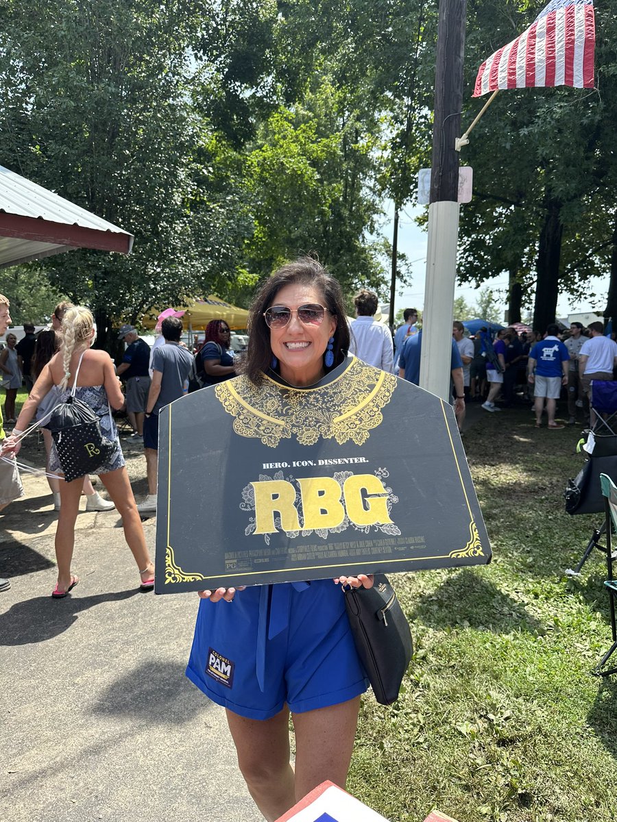 PPAAEast's tweet photo. Lotโs of support for abortion care and trans rights in west Kentucky today at Fancy Farm. #StrongerTogether #StopForcedBirth https://t.co/2Sf5sv5gfU