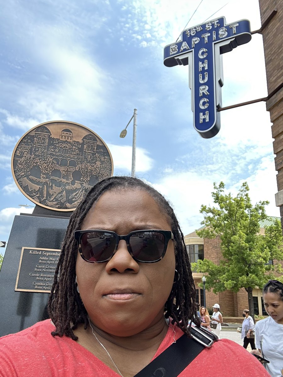 Kimberly S. Johnson tweet media