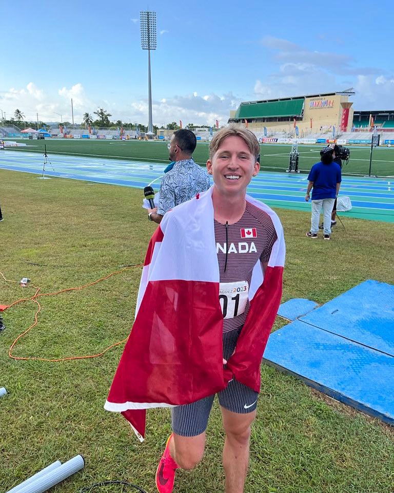 AthleticsCanada's tweet photo. Riley Flemington adds another gold medal for Team 🇨🇦 in the 1500m event finishing in 3:50.70 

Riley Flemington ajoute une autre médaille d'or pour l'équipe 🇨🇦 dans l'épreuve du 1500m en terminant en 3:50,70

#PANAM https://t.co/kwz66dBeii