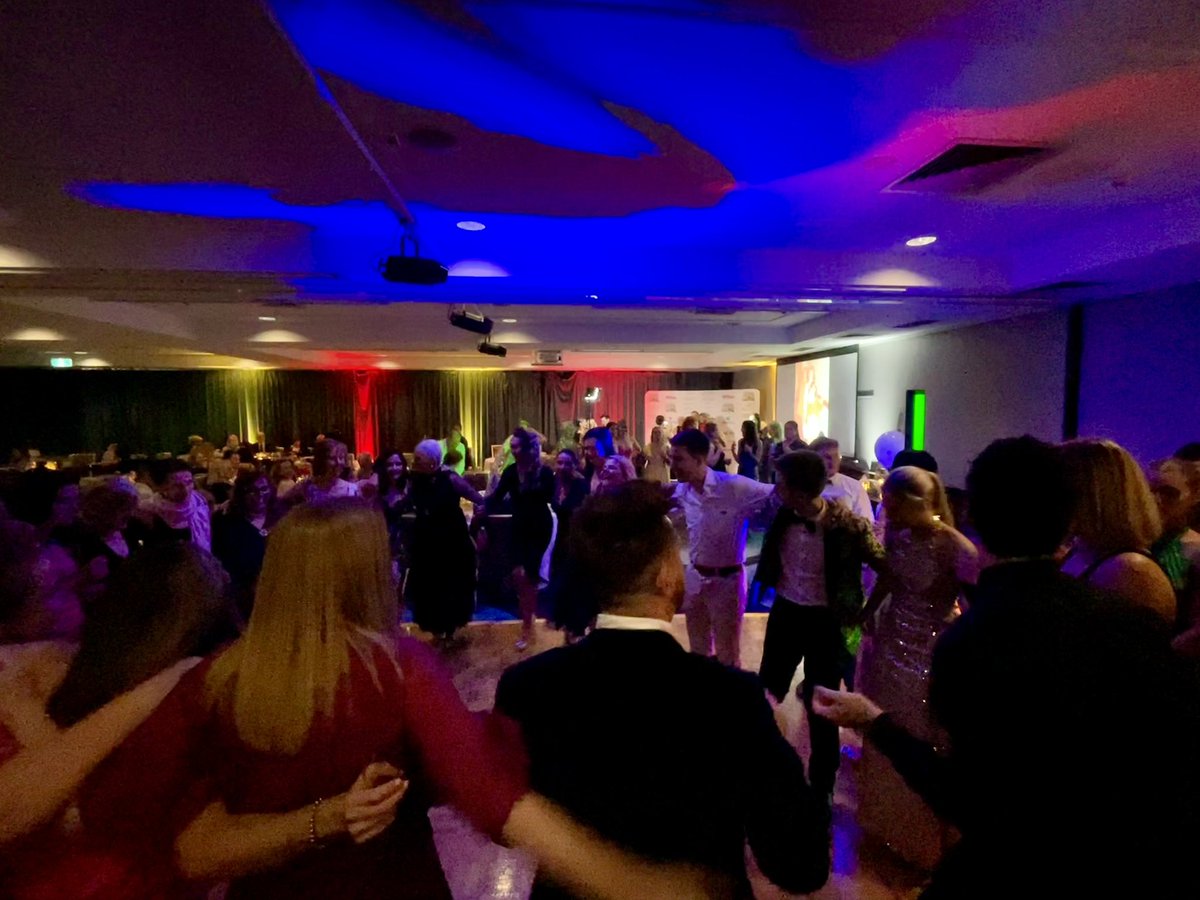 irishsupportqld's tweet photo. Comhghairdeachas to AIDA Queensland who celebrated 50 years of #irishdancing in Queensland at their Gala Ball last night. Formed in 1973, the first offical Irish Dancing Queensland State Championships were held at the Ascot State School in 1974. https://t.co/RFtC92ruAK