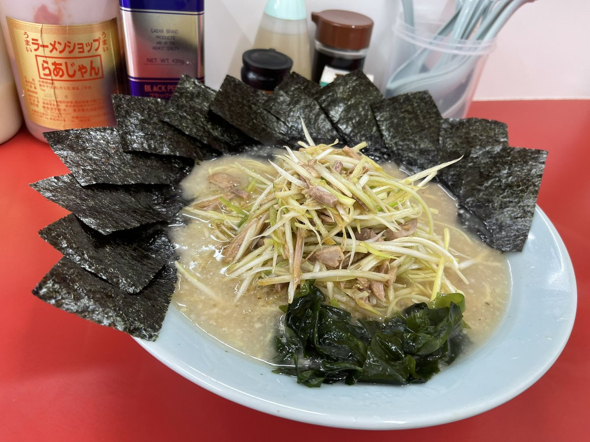今朝はラーメンショップ東大竹店🍜
軽ぅーく㊥ネギ海苔増しバリカタ🩵
 #ラーメンショップ東大竹店 #朝ラーショ東大竹