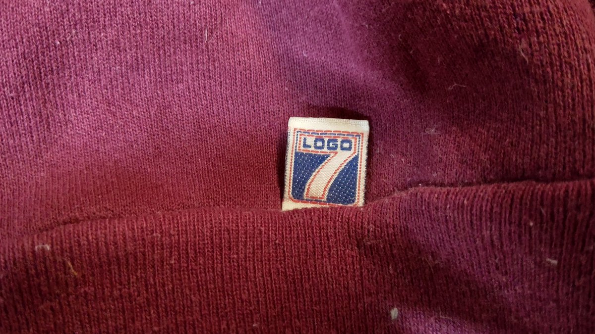 aFDmCfP9a3fgYtG's tweet photo. instagramはこちら▼
https://t.co/3X7kGvRAiL
#Champion #LOGO7 #Dickies #CAMBER #FRUITOFTHELOOM #carhartt #STARTER #NFL #RUSSELL #ウエス #反毛 #SDGs #ラグハウス #古着とSDGs #アメカジ #ビンテージ #501XX #フライトジャケット #革ジャン #M51 #M65 #ロカビリー https://t.co/Mqx0dKTeOK