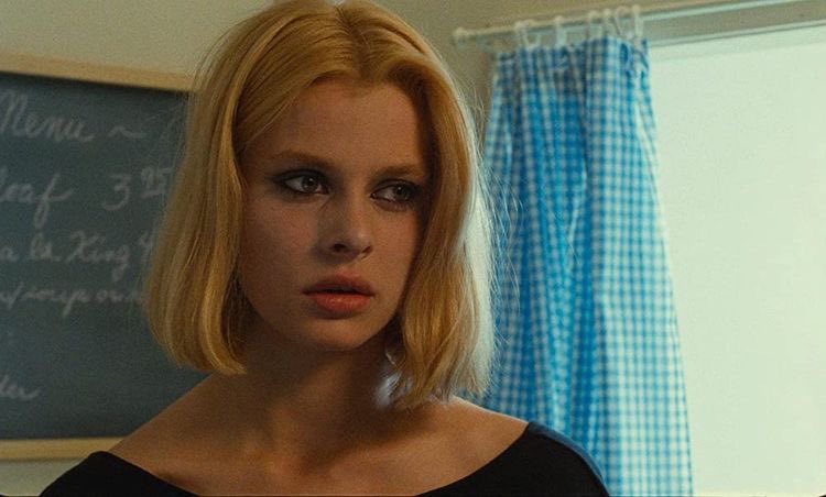 cinematesevents's tweet photo. she told him that she dreamed about escaping. thats what all she dreamed about: escape
paris,texas (1924) https://t.co/Xu5SdTQ1EJ