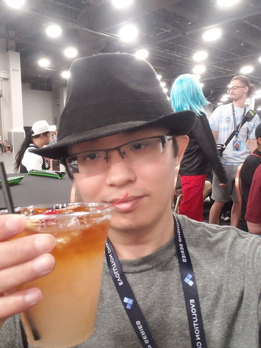 Ani-mai tai this time. It was a crunchyroll before.  #evo2023 #crunchyroll https://t.co/FSBE3dyyZC<a href="/tag/crunchyroll"class="tags"><span>#crunchyroll</span></a><a href="/tag/evo2023"class="tags"><span>#evo2023</span></a>