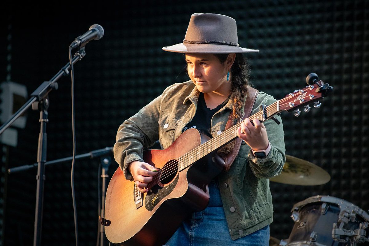 Miss Chatelaine JOY tweet media