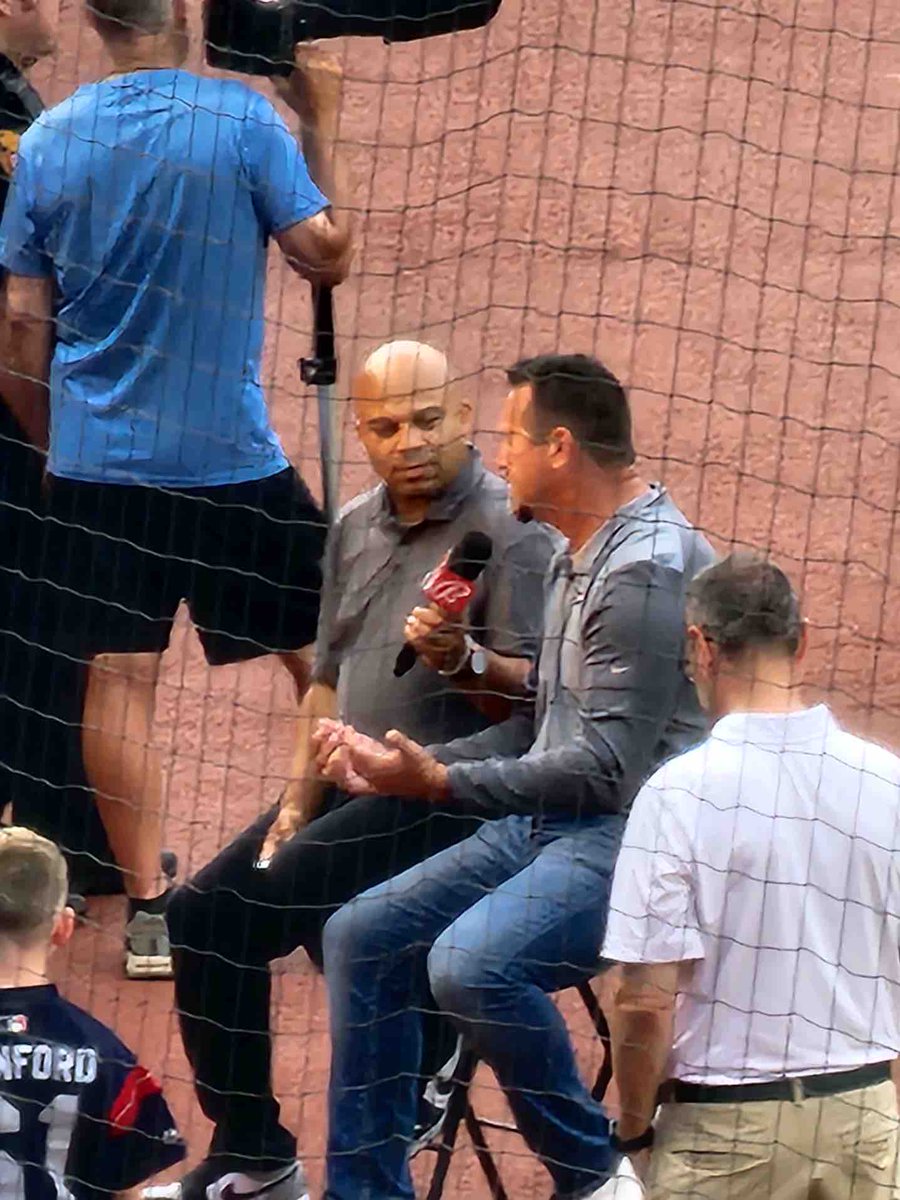 VFRFoundation's tweet photo. VP & CCO of the VFR Foundation, Jason Stanford got the opportunity to speak with @DreKnott during @CleGuardians pregame about what VFR Day means for so many & what we hope to accomplish. Learn more https://t.co/ZXdoaOX8Pc
#nationalvfrday #firstresponders #fortheveterans #ICYMI https://t.co/HmmonU5sJN