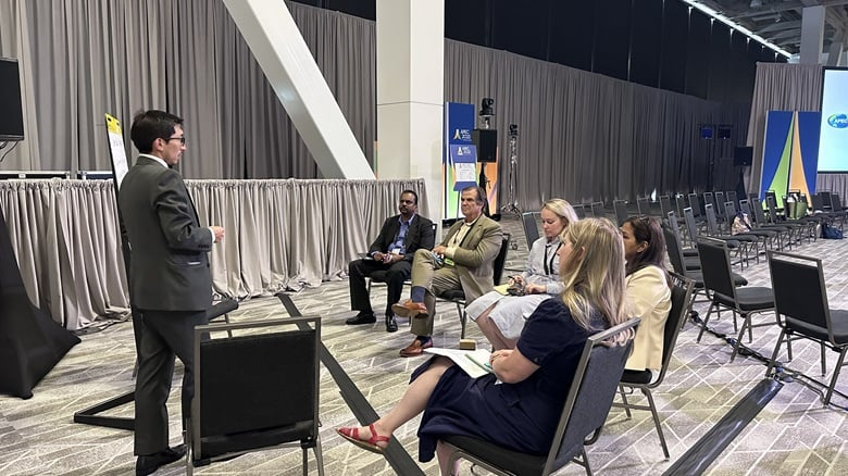 APEC's tweet photo. Interactive sessions were also held during the meeting to kick-start the drafting and way forward of the next Strategic Plan (2025-2029), emphasising the challenges and opportunities within the Asia-Pacific region. Photos from the meeting here: https://t.co/oLNngE14Pu #USAPEC2023 https://t.co/ej6NYGsheT