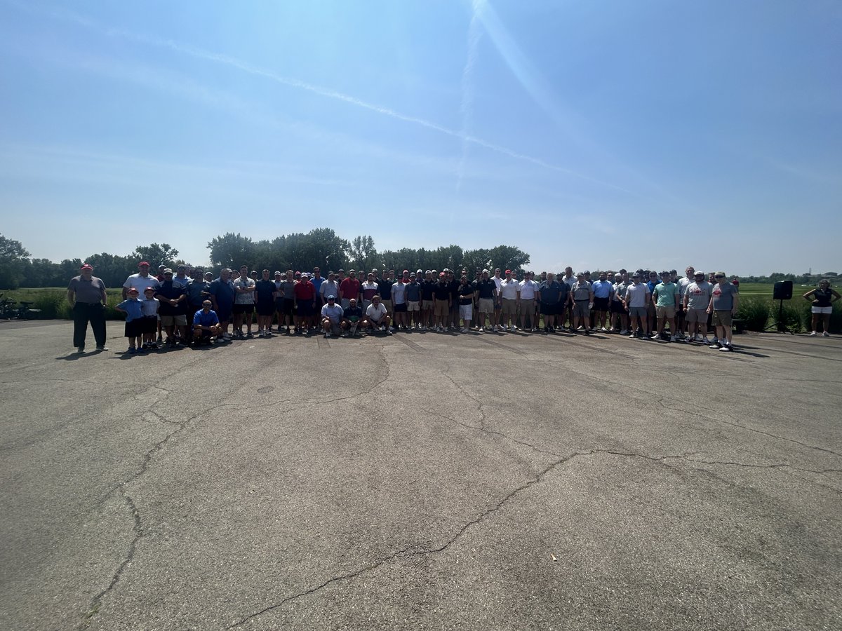 MaristHSalumni's tweet photo. Many thanks to our football #maristalums who were able to join us at Water’s Edge Golf Course. It was a great day & incredible to have so many out to support current students @ Marist. Much appreciation to all. Keep watch for a Facebook album coming soon. #marist #redhawkfootball https://t.co/Uq4wHXs9Ii
