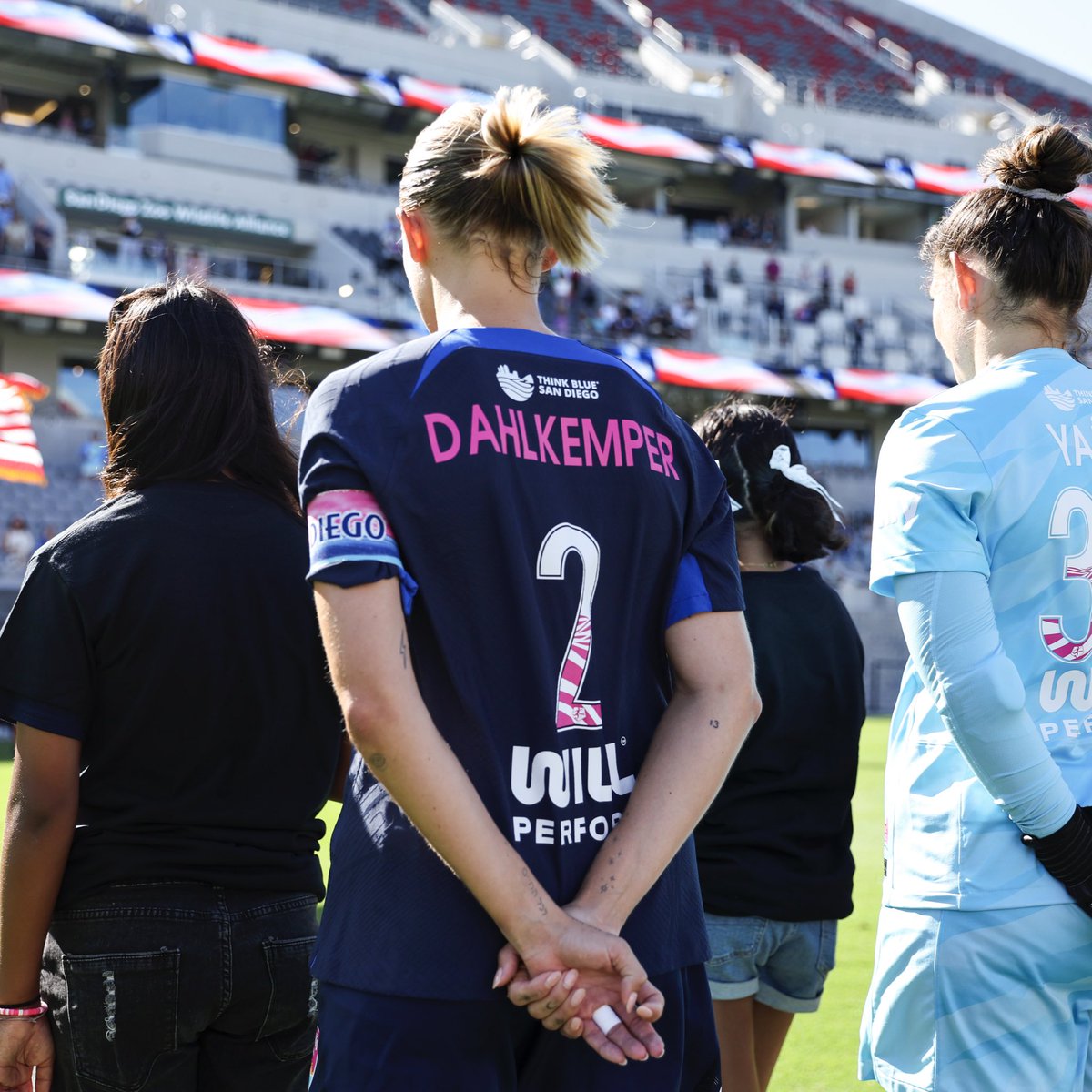 NWSL's tweet photo. 309 days later, @abbydahlkemper makes her return to the field.

Welcome back, Abby! 🌊 https://t.co/4I6zAzSnCr
