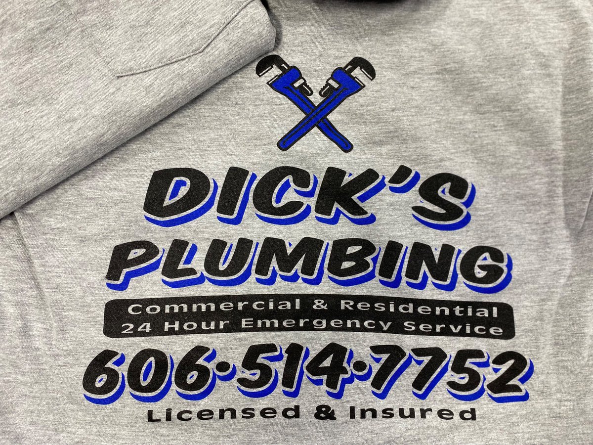 MagicMonograms's tweet image. Just finished some hats and pocket tees for Dick’s Plumbing. Their logo really prints out well and the hats look great in that mesh matching thread! 
.
.
#LogoUp #screenprint #ScreenPrintShop #Screenprinting #Embroidery