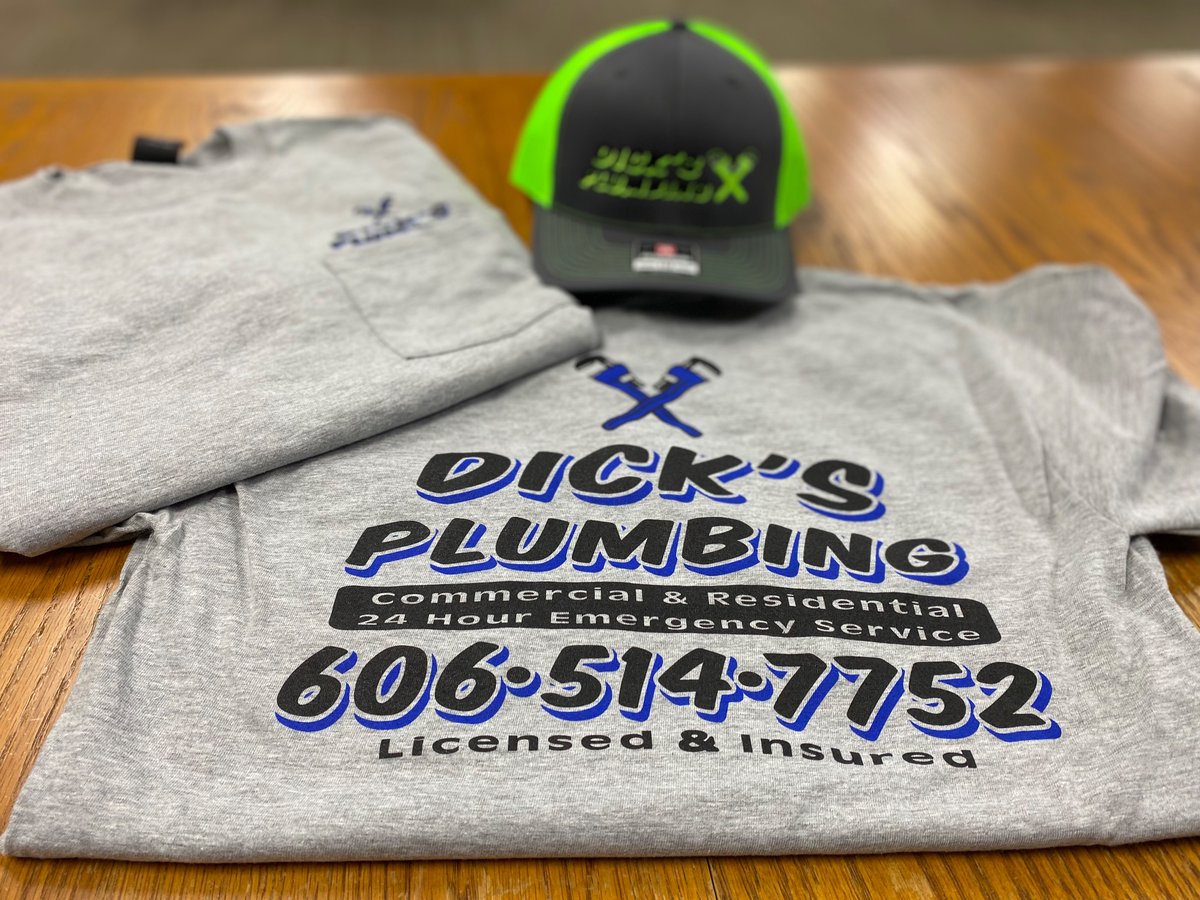 MagicMonograms's tweet image. Just finished some hats and pocket tees for Dick’s Plumbing. Their logo really prints out well and the hats look great in that mesh matching thread! 
.
.
#LogoUp #screenprint #ScreenPrintShop #Screenprinting #Embroidery