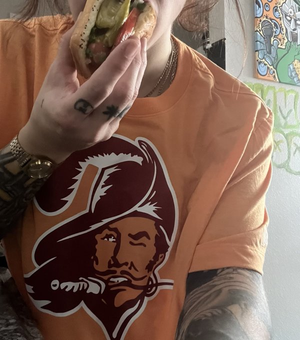 U kno what it is https://t.co/IOfkACJ3Rr<a href="/tag/newprofilepic"class="tags"><span>#newprofilepic</span></a>