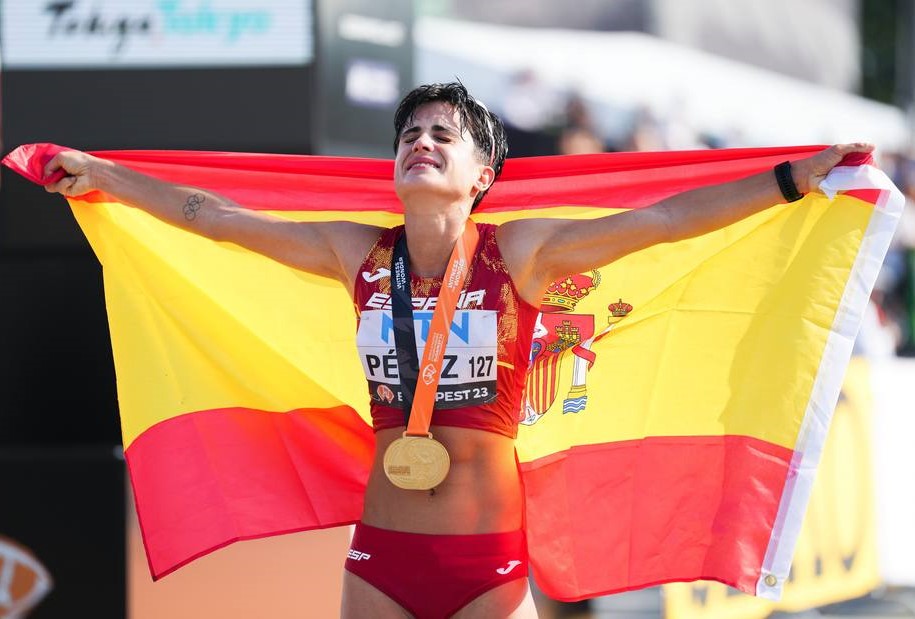 La granadina María Pérez, campeona del mundo de 20 kilómetros marcha