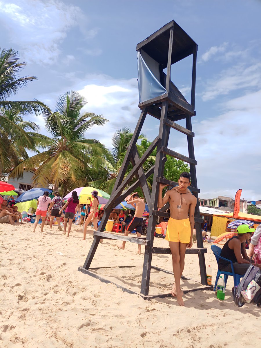 diosnerM16's tweet photo. Hoy salgo pa'l mar a aprovechar que hay sol 🌴🌞 https://t.co/GCNqCQpRvc