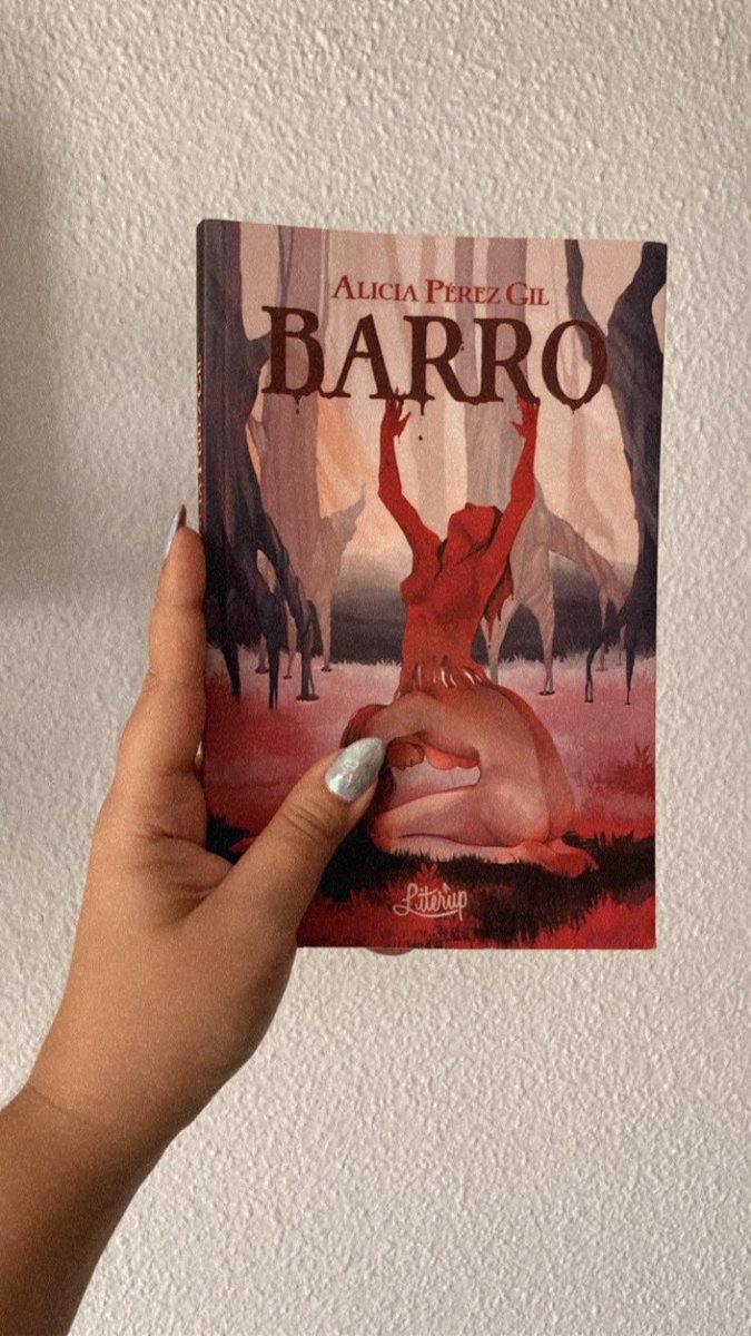 <a href="/LiterupES/">Literup Ediciones</a> Esta semana también vamos a empezar Barro de Alicia Gil ✨ Así que si estáis interesades escribidme para que os añada al grupo de telegram 🥰