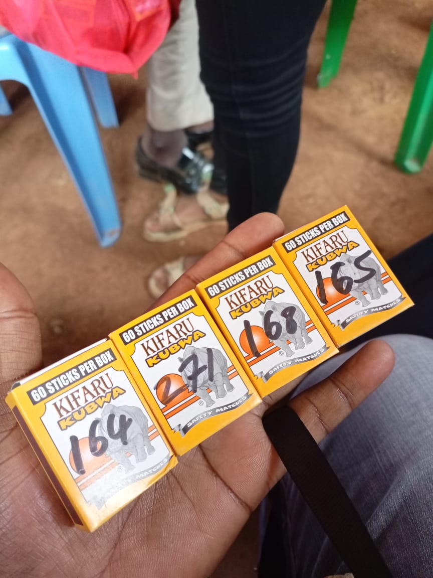 Jvstjeff_'s tweet photo. Richkid atadhania hizi number ni matchsticks zenye ziko Kwa Kila kiberiti https://t.co/4pMiAfPFf1
