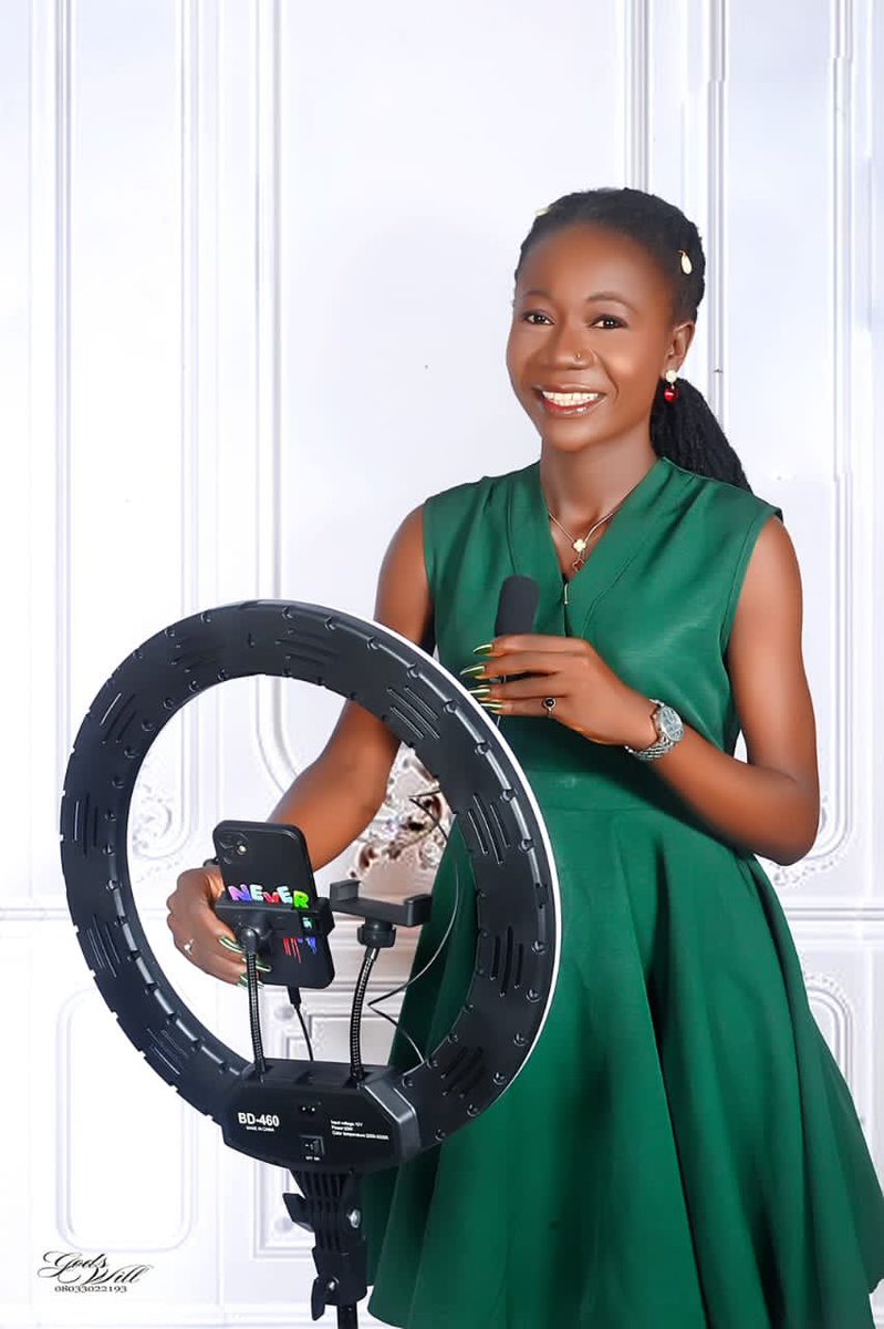 Molatsportgist_'s tweet image. Thank you, BBC.
Thank you, TikTok.
Thank you, Australia.

And YOU for following #FIFAWWCwithMOLAT

🤲🏾 Alhamdulillah #BeyondGreatness

Trust you enjoyed the #FIFAWWCFinal?